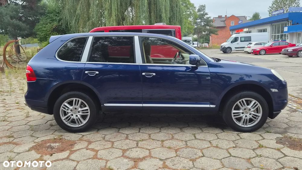 Porsche Cayenne - 5
