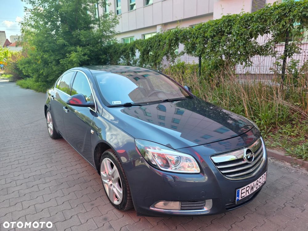 Opel Insignia 2.0 Turbo Cosmo - 2