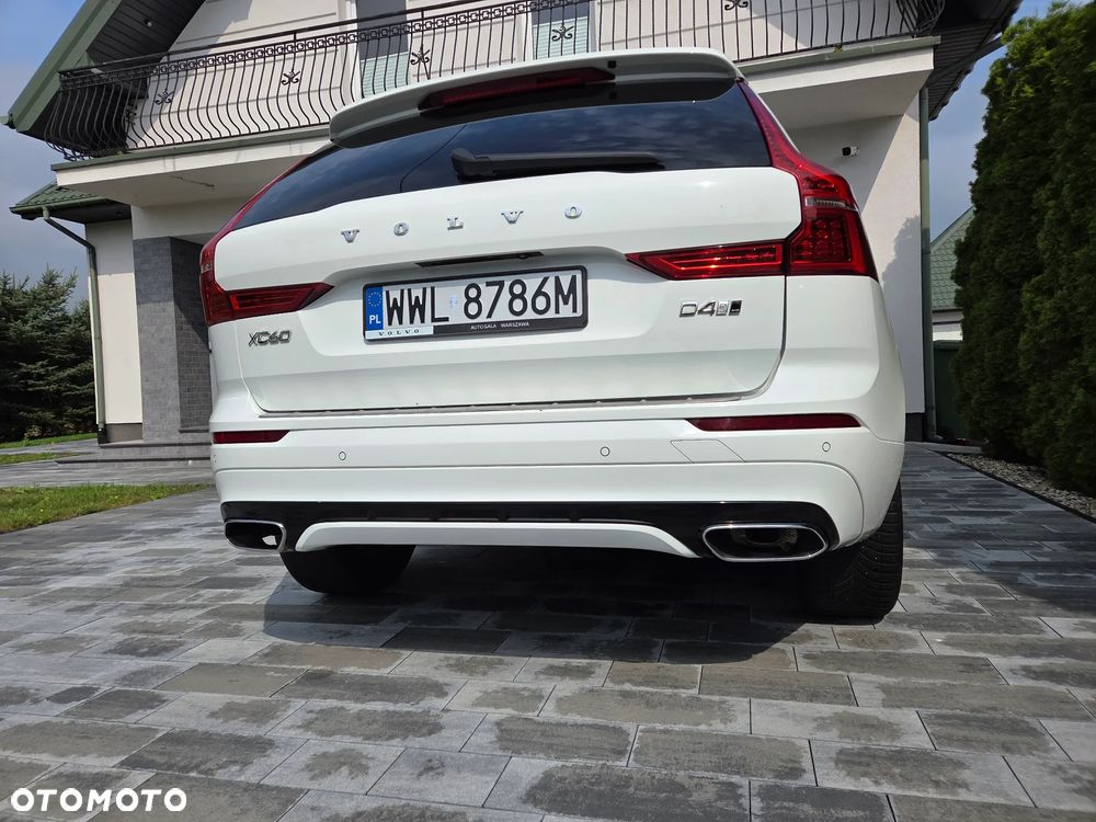 Volvo XC 60 D4 AWD Geartronic RDesign - 3