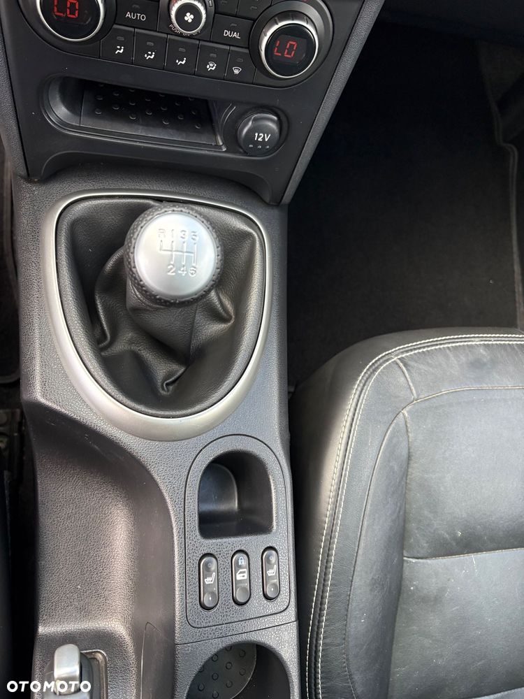 Nissan Qashqai+2 1.6 dCi DPF Start/Stop tekna - 33