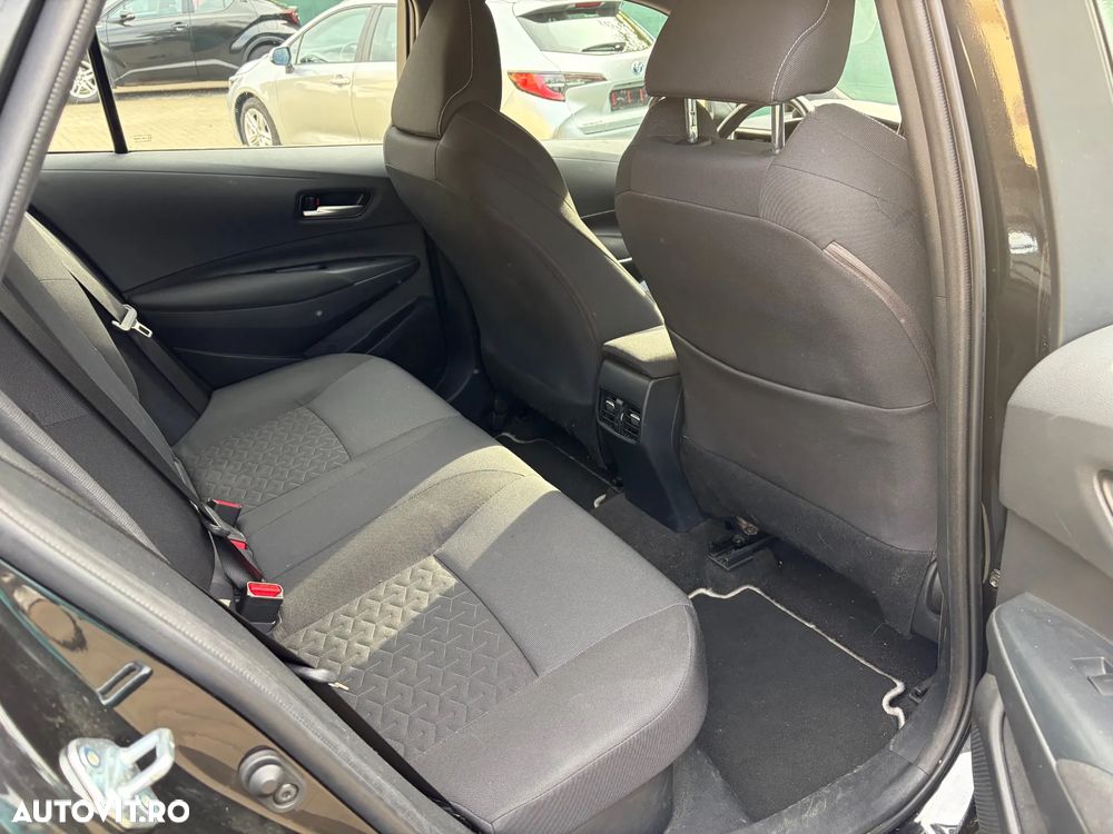 Toyota Corolla 1.8 HSD Business - 20