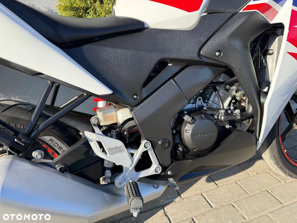 Honda CBR - 15