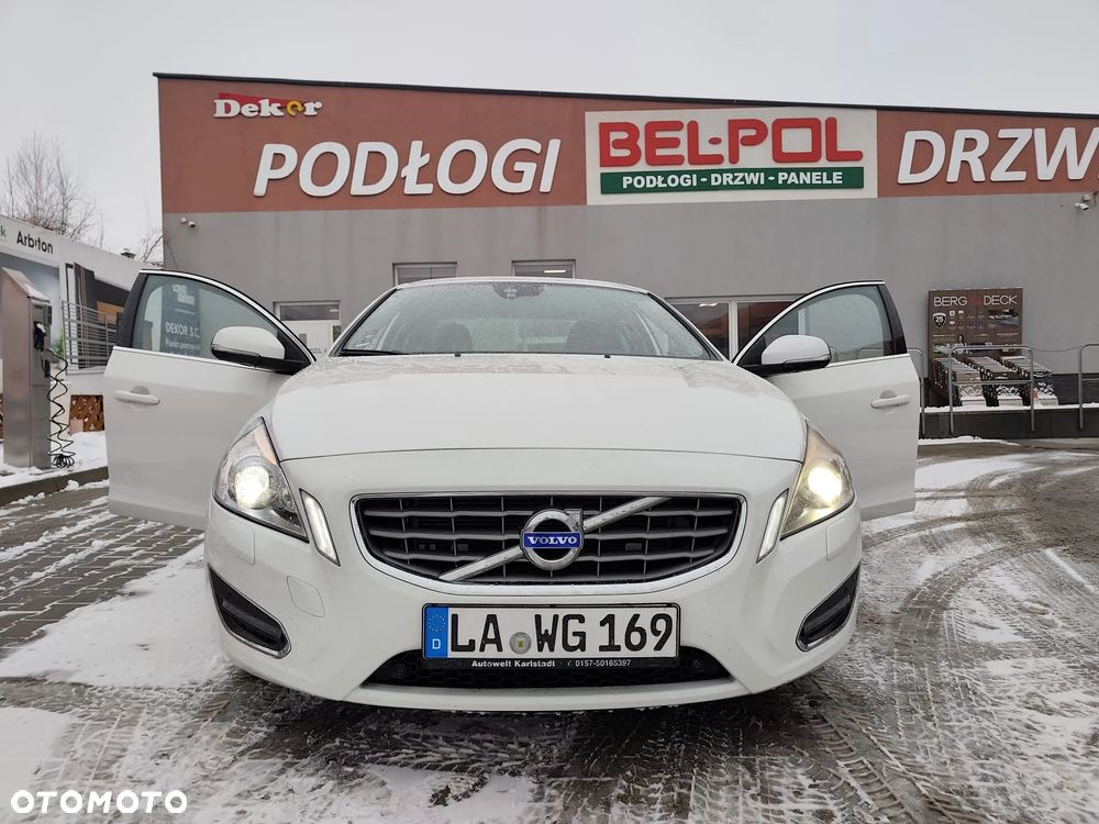 Volvo S60 - 11