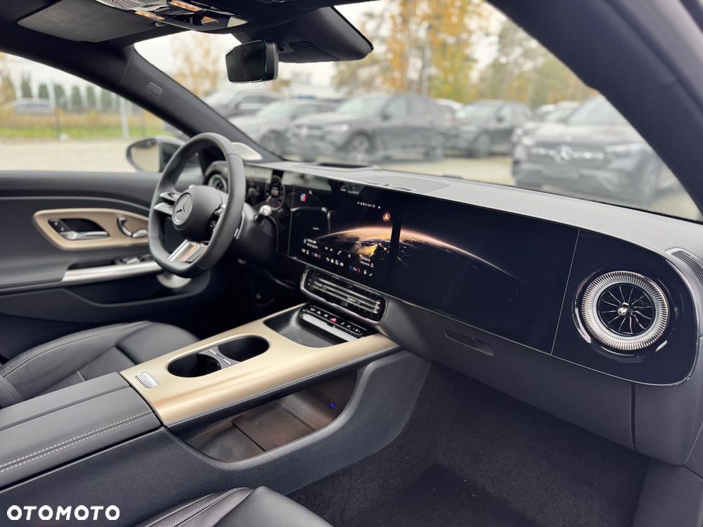 Mercedes-Benz CLA 250+ 85kWh - 17
