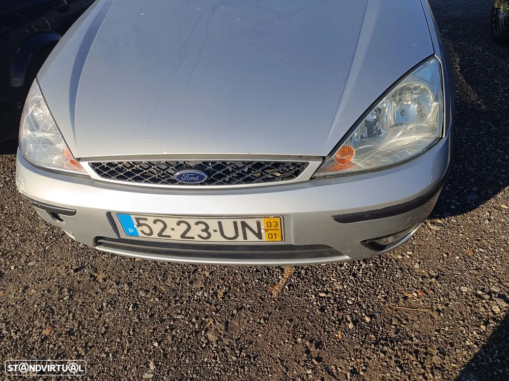 Ford Focus SW 1.8 TDCi Ghia — fotografia 5