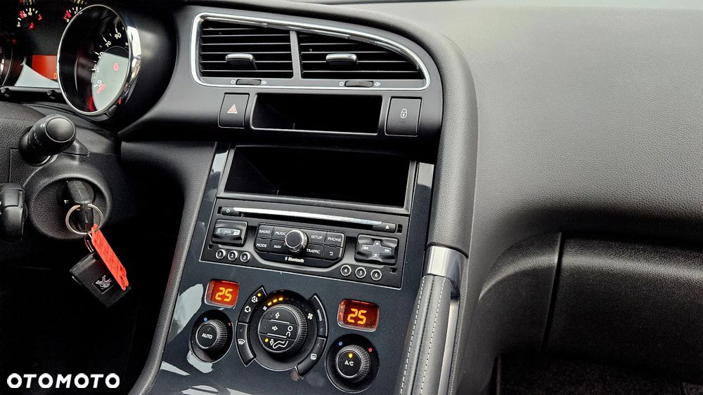 Peugeot 3008 PureTech 130 Style - 40