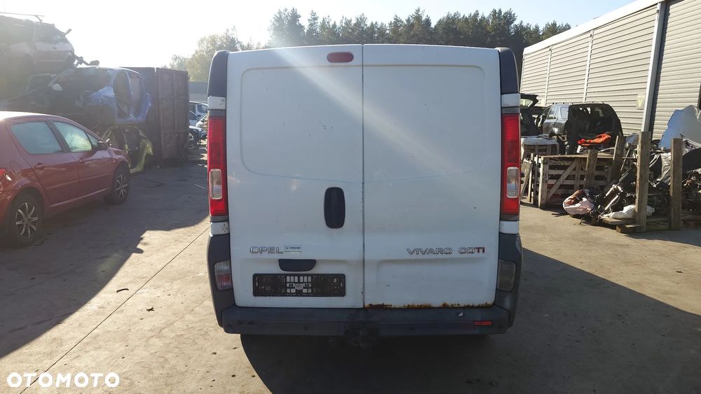 Opel Vivaro 07R 2.0 84 KW NA CZĘŚCI - 3