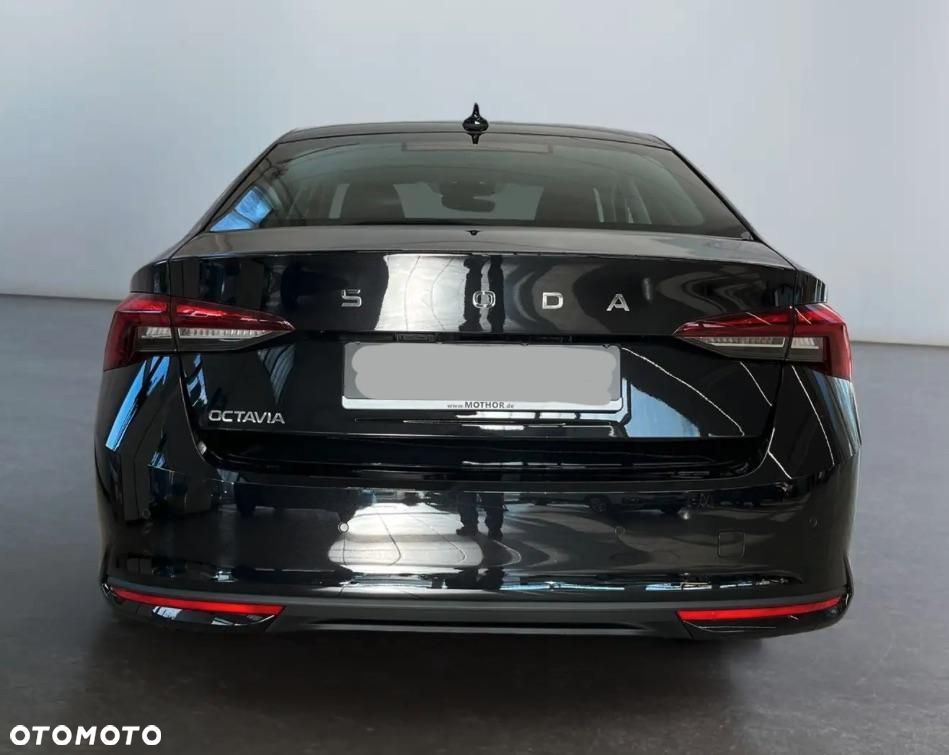 Skoda Octavia - 5