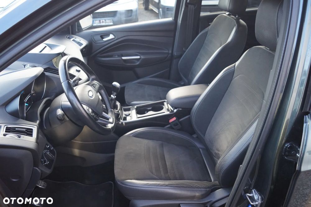 Ford Kuga 1.5 EcoBoost FWD ST-Line ASS - 21