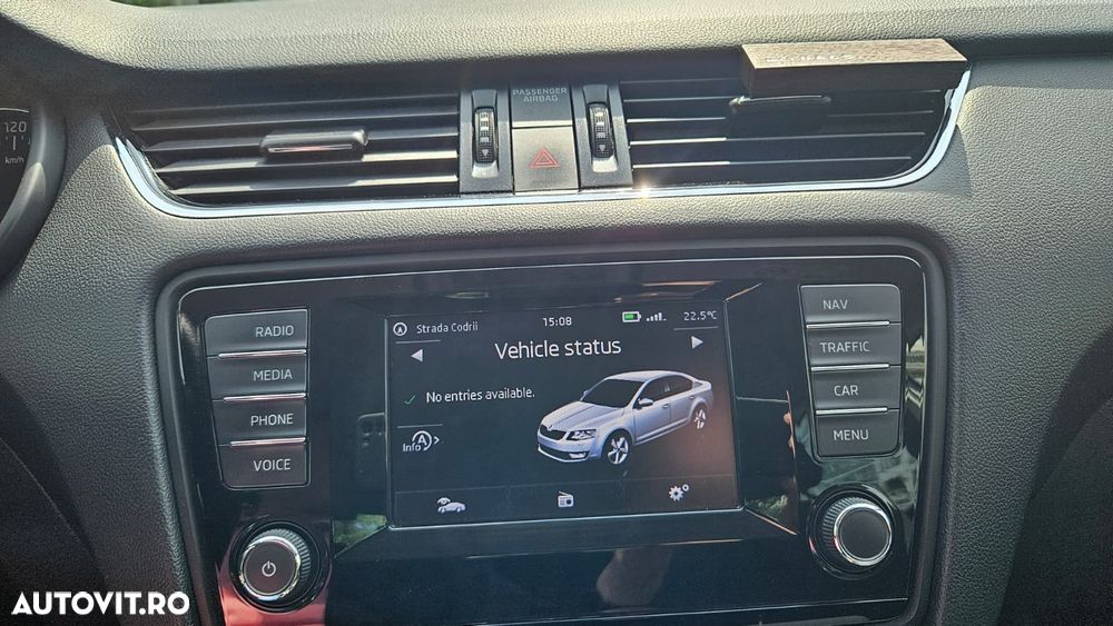 Skoda Octavia 2.0 TDI ELEGANCE - 12