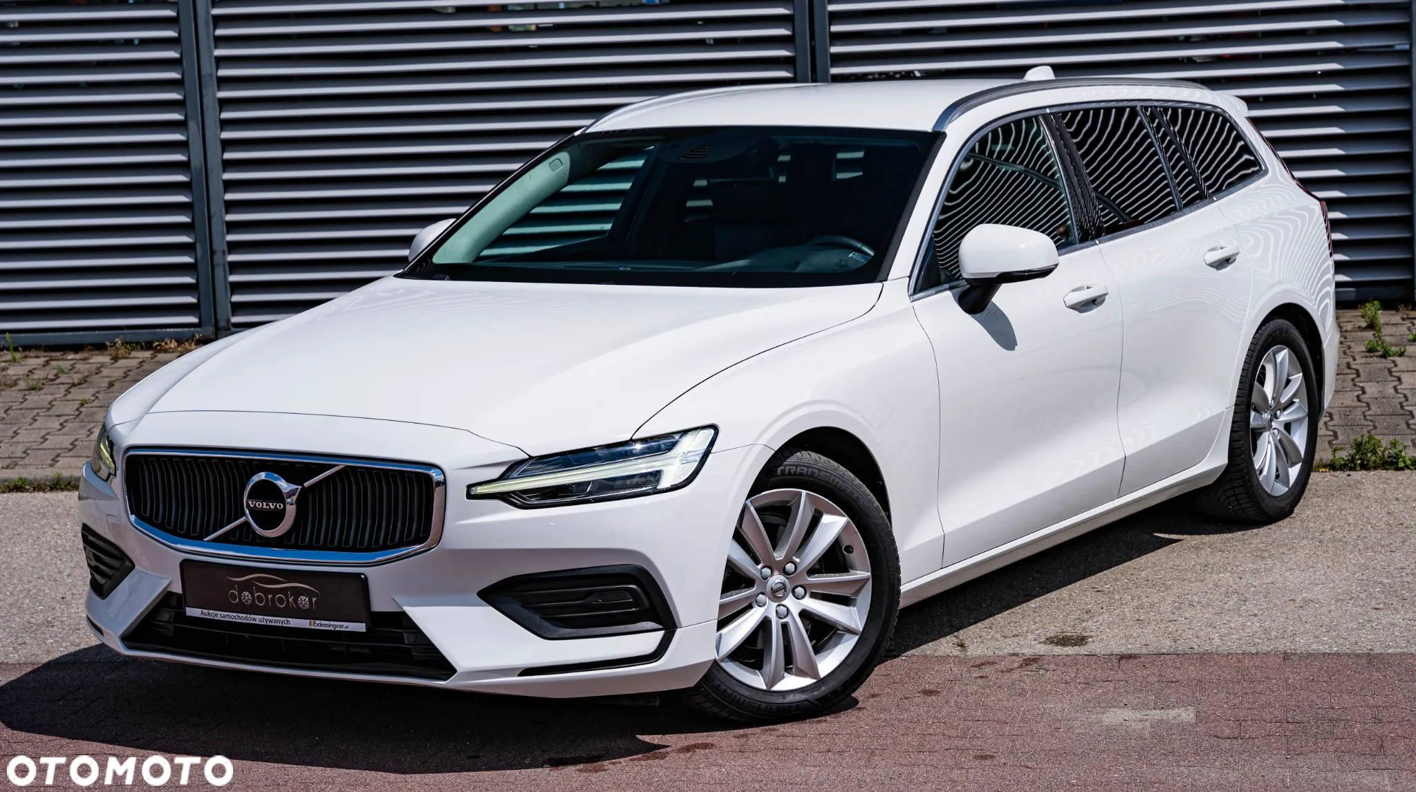 Volvo V60 D3 Geartronic Momentum - 6