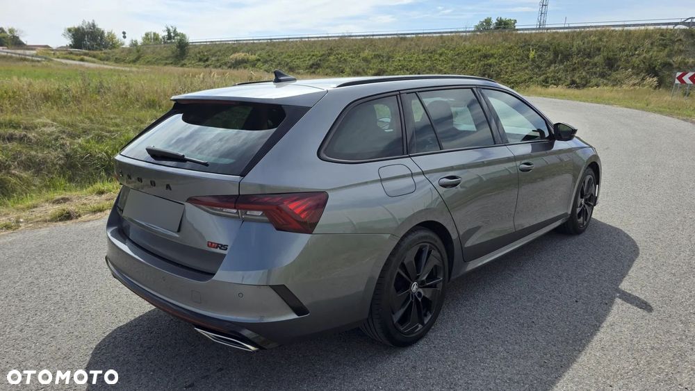 Skoda Octavia 2.0 TDI RS DSG - 6