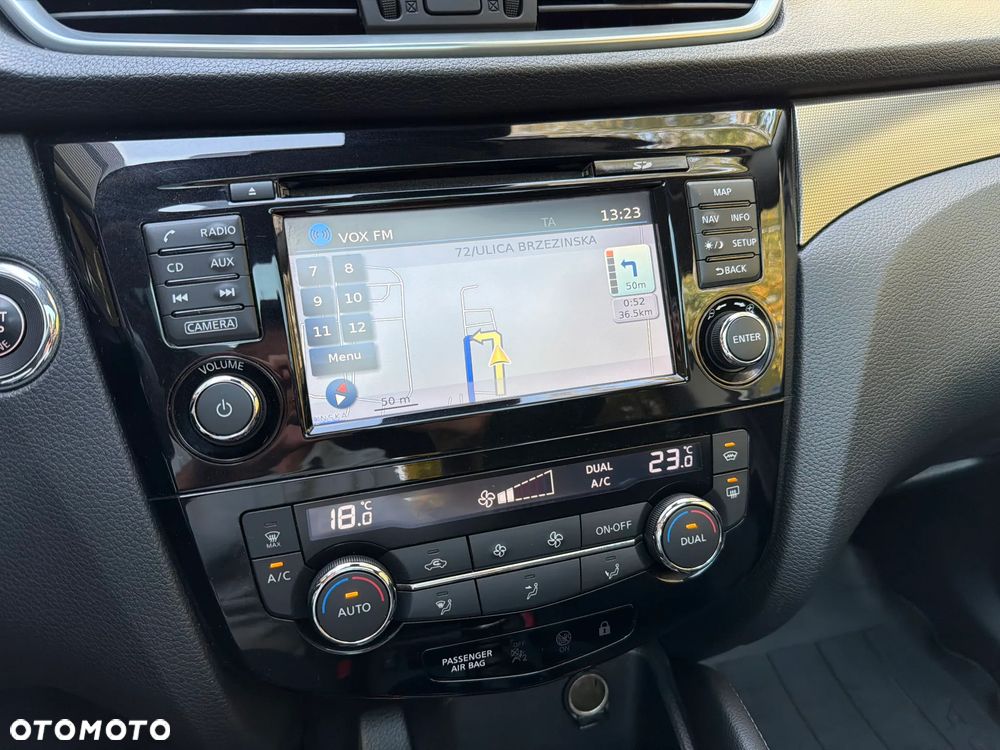 Nissan Qashqai 1.2 DIG-T N-Connecta - 21