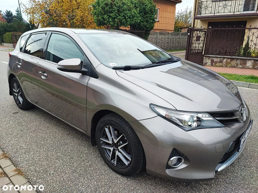 Toyota Auris - 21