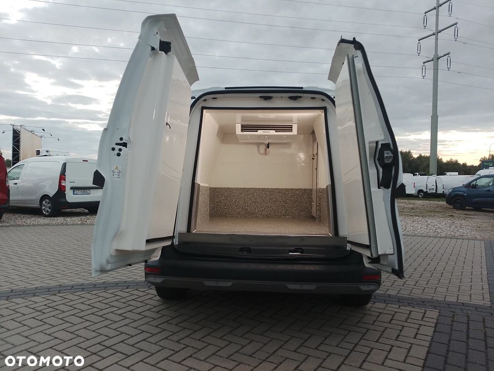 Mercedes-Benz Citan Kangoo Townstar Van L2 Maxi Automat Nowa Izoterma Chłodnia Mroźnia minus 20 stopni grzanie Salon PL 2,5DMC 3 osoby - 21