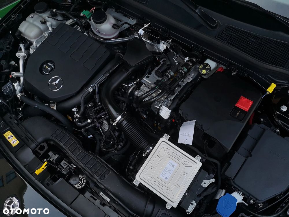 Mercedes-Benz Klasa A 250 e PHEV Progressive 8G-DCT - 26