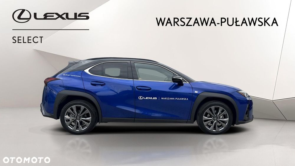 Lexus UX 300h F Sport Design AWD - 4