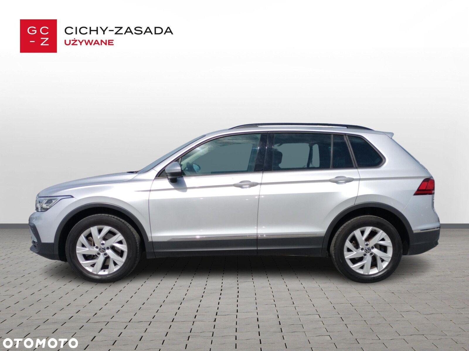 Volkswagen Tiguan - 2