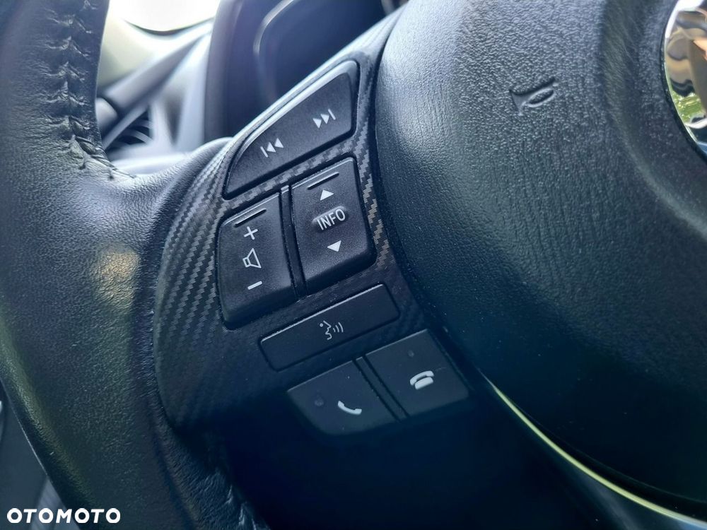 Mazda 2 - 16