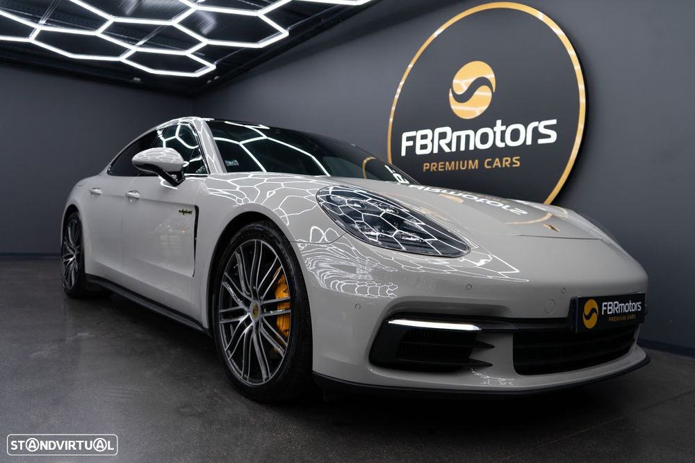 Porsche Panamera 4 E-Hybrid - 9