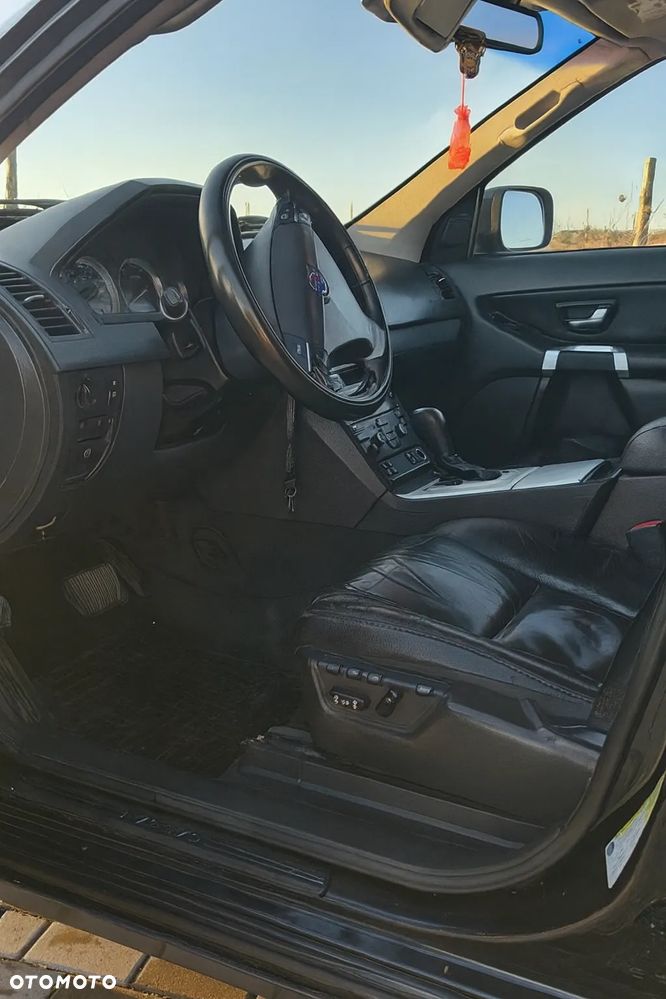 Volvo XC 90 3.2 AWD Geartonic Summum - 6