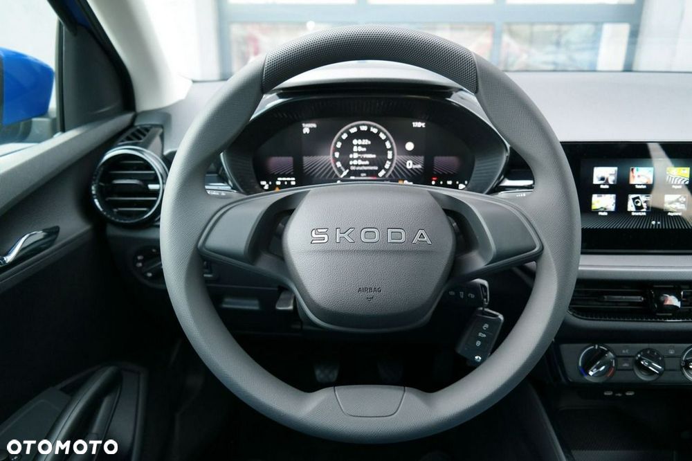 Skoda Fabia - 12