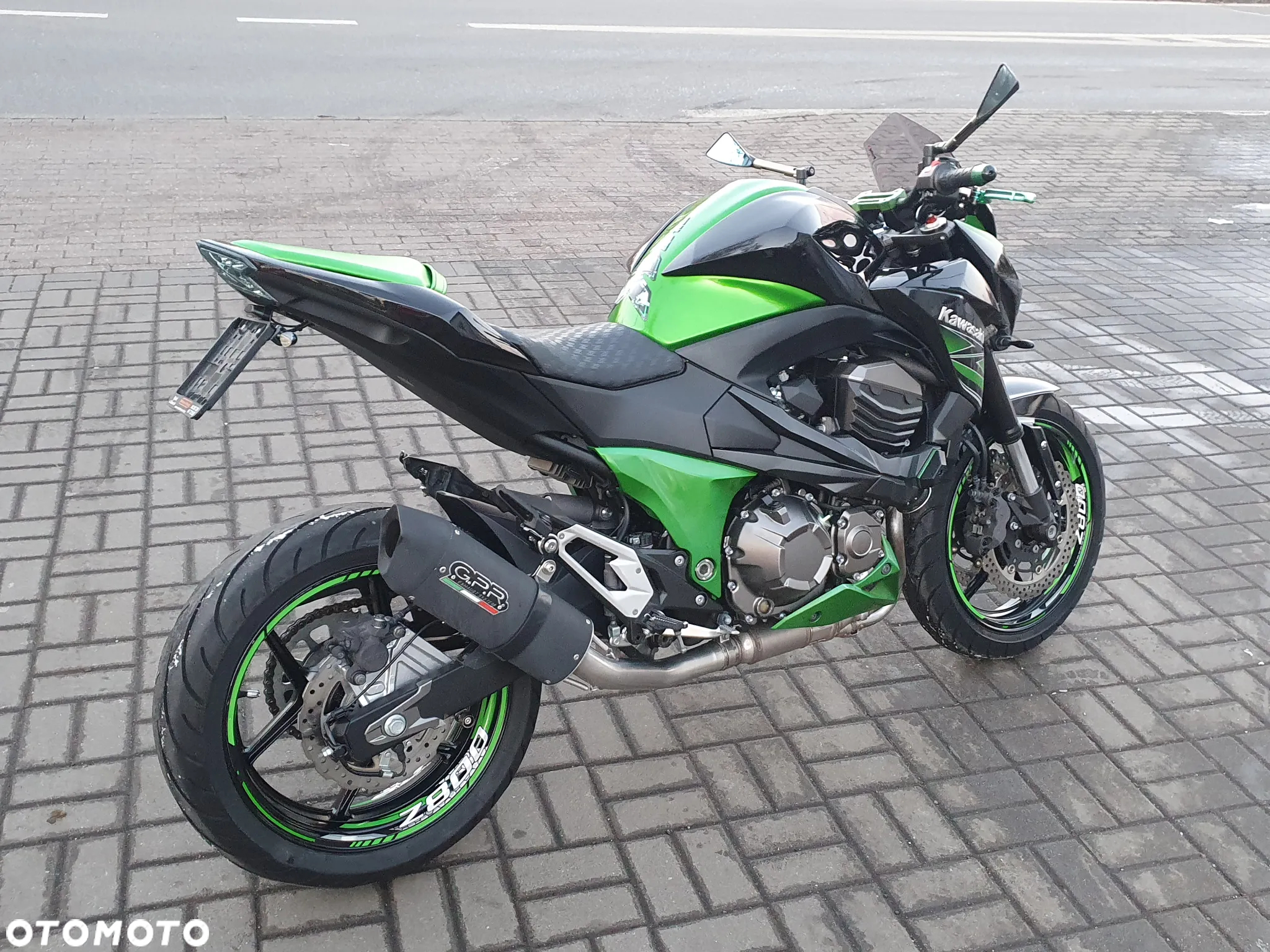 Kawasaki Z - 11