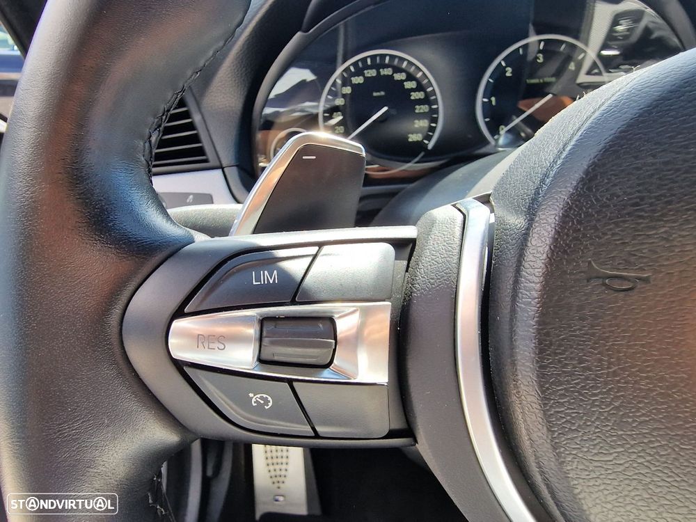 BMW 520 d Pack M Auto - 27