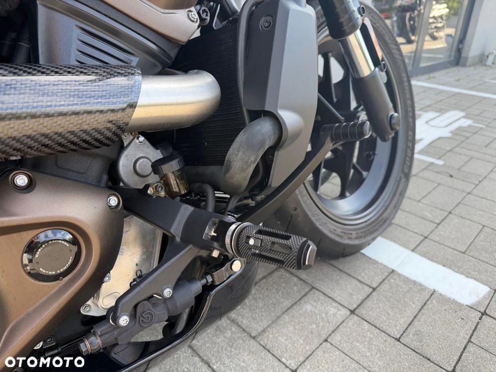 Harley-Davidson Sportster - 7