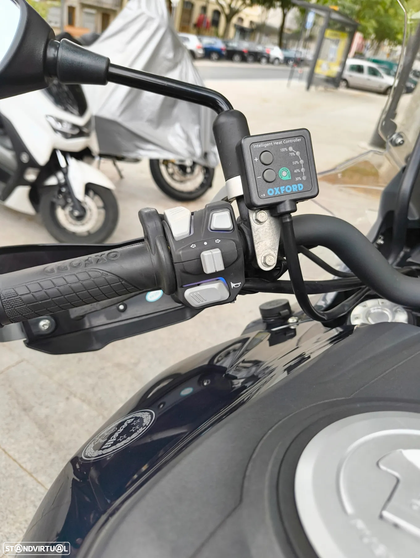 Benelli TRK 502 - 9