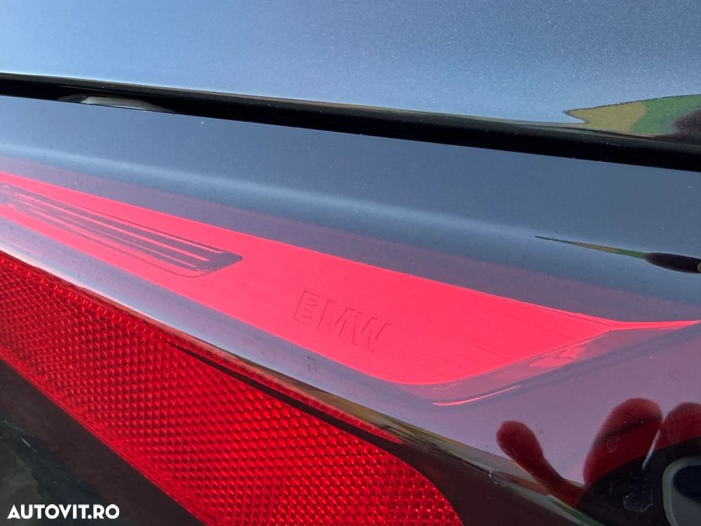 BMW Seria 5 520d AT - 29