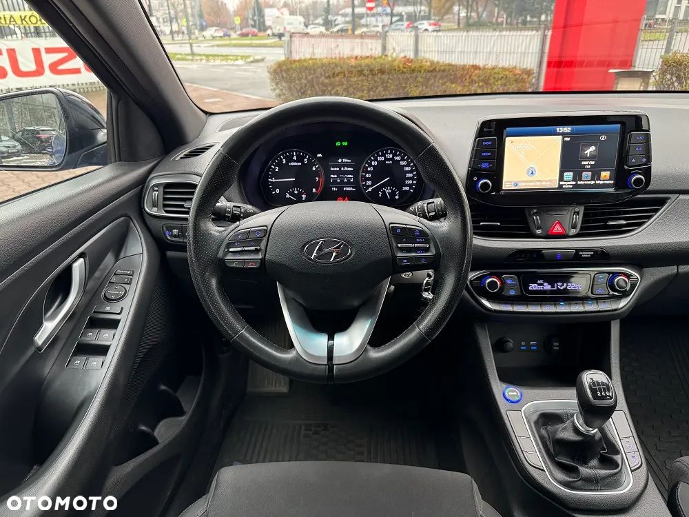 Hyundai i30 1.4 GO - 11