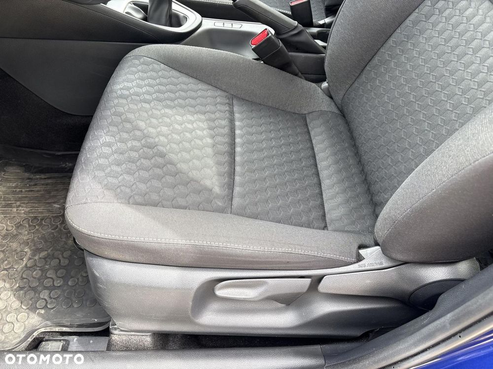 Toyota Yaris 1.5 Comfort - 12