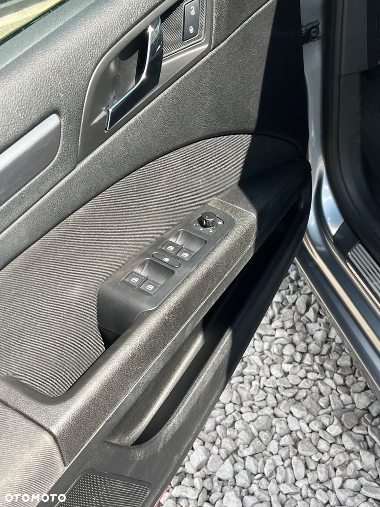 Skoda Superb 1.8 TSI Elegance DSG - 14
