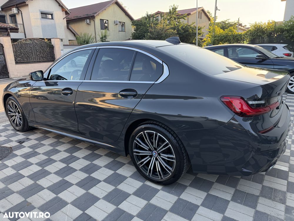 BMW Seria 3 320d xDrive AT M Sport - 3