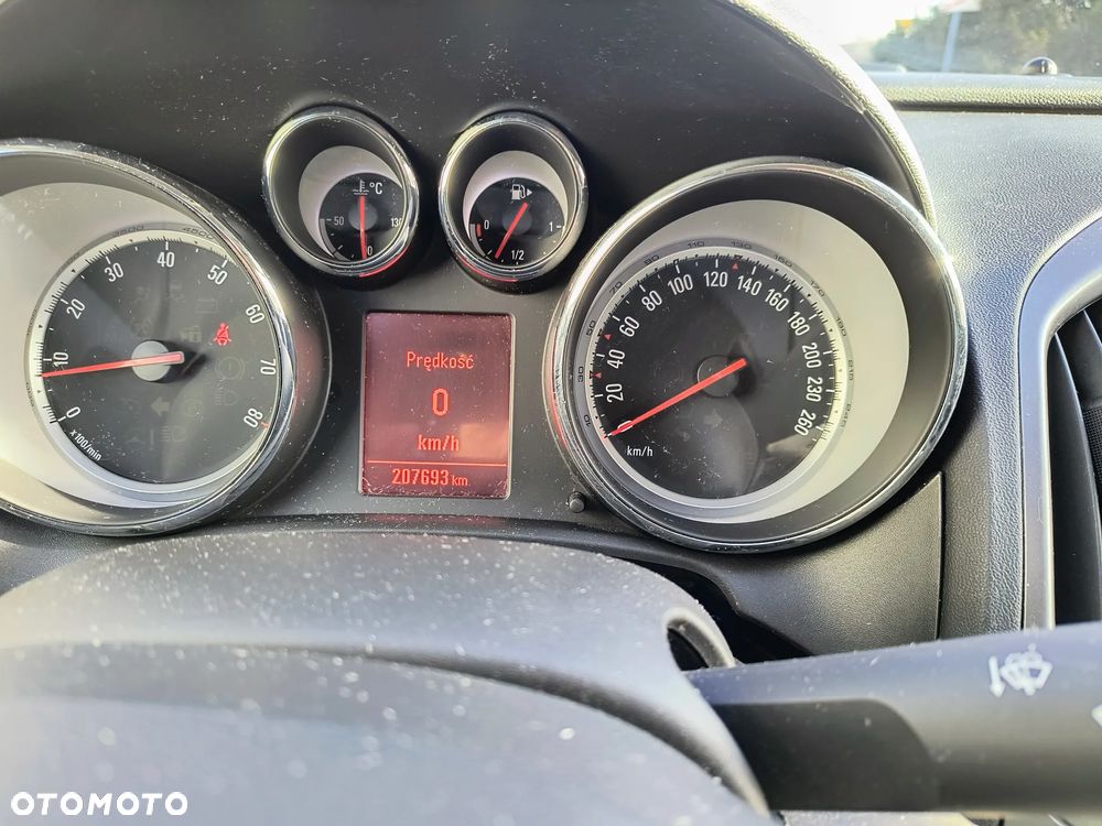 Opel Astra IV 1.4 T Active - 3