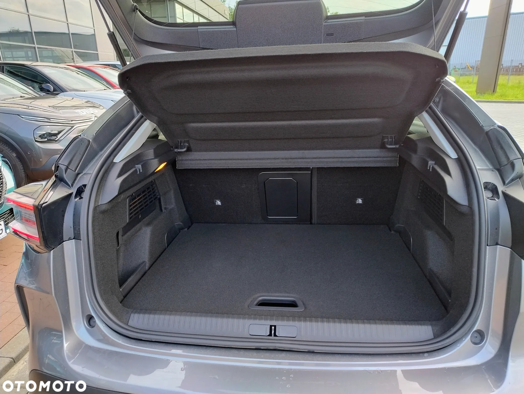 Citroën C4 1.2 mHEV Max eDCT6 - 9