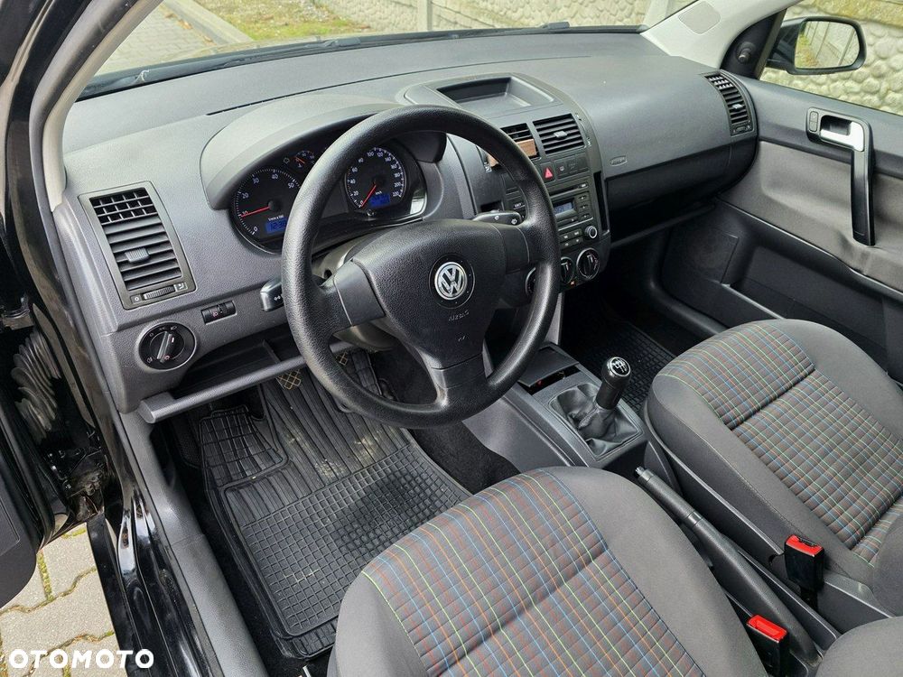 Volkswagen Polo 1.2 Comfortline - 12