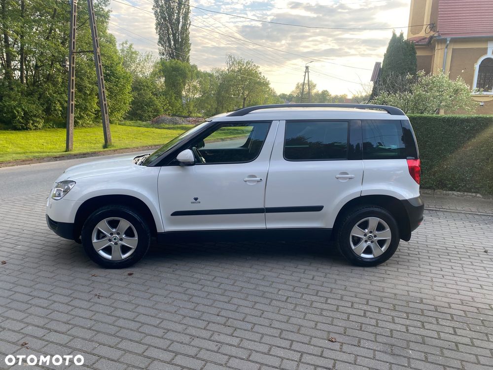 Skoda Yeti 2.0 TDI Ambition PLUS EDITION - 8