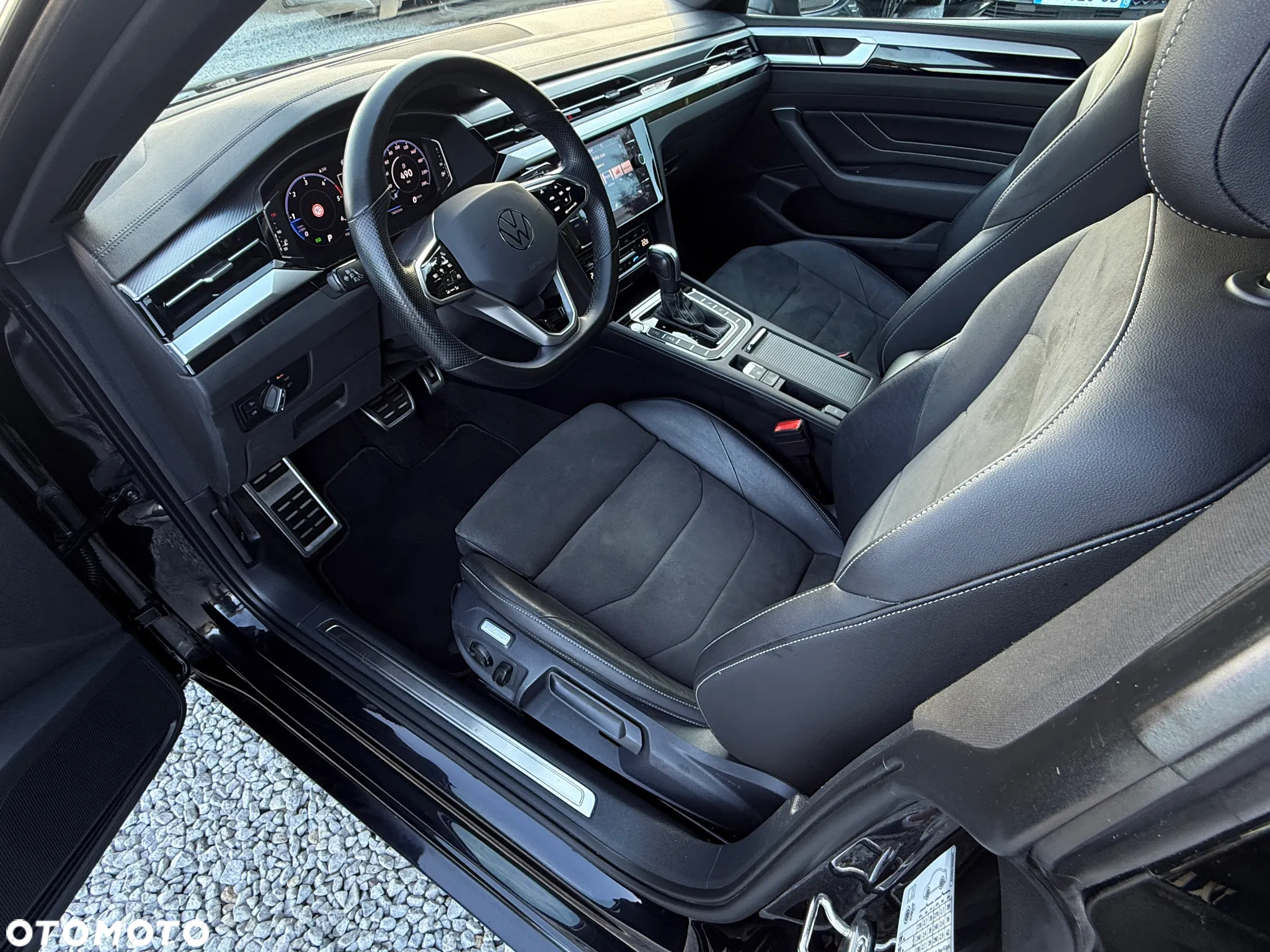 Volkswagen Arteon 2.0 TDI R-Line DSG - 27