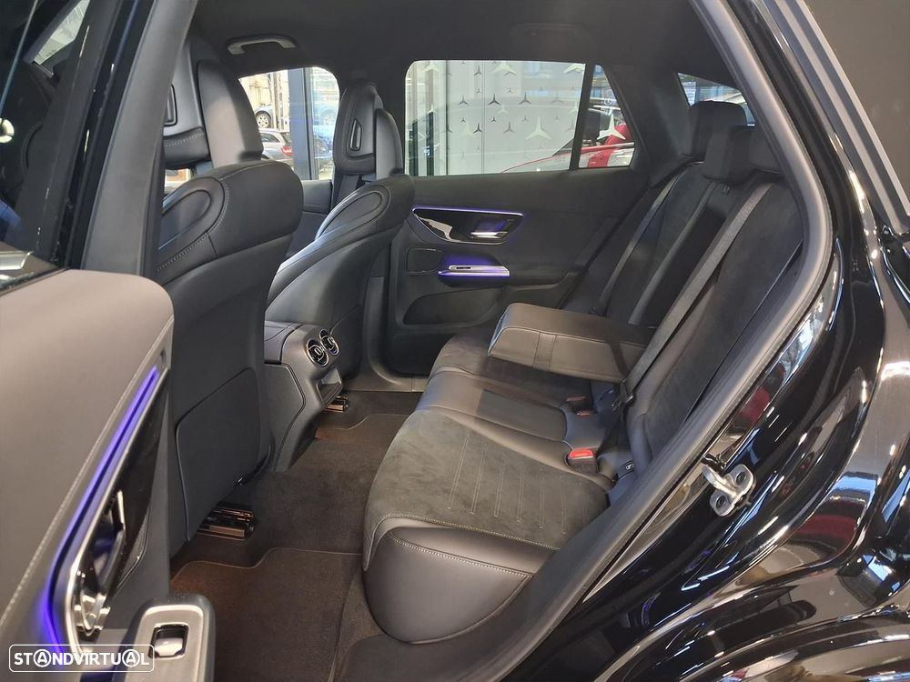 Mercedes-Benz GLC 300 - 11