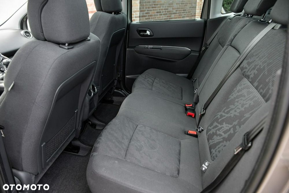 Peugeot 3008 HDi 115 Allure - 8