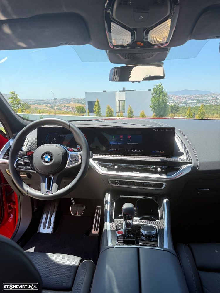 BMW XM Label Red - 9