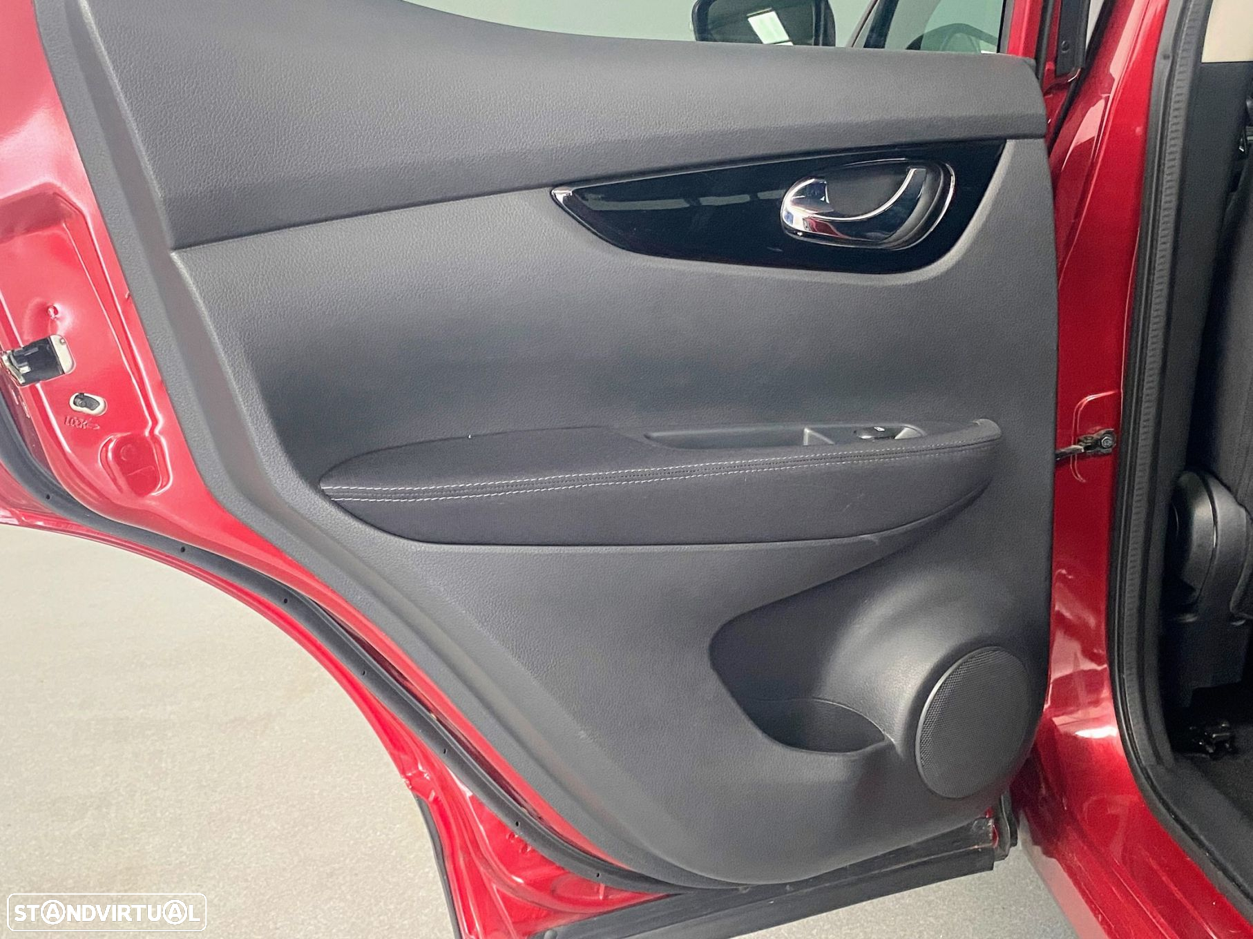 Nissan Qashqai 1.5 dCi N-Connecta DCT - 10
