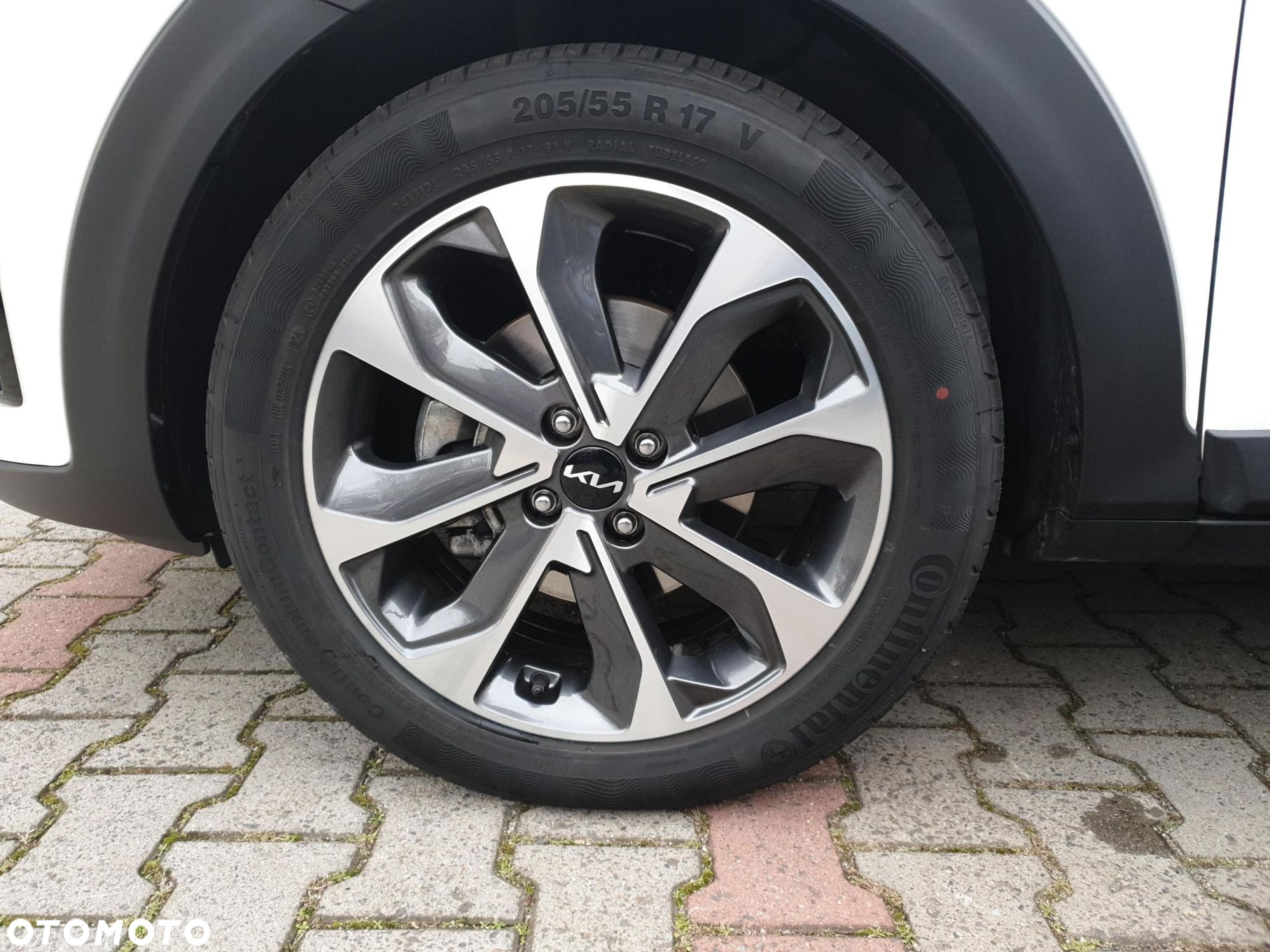 Kia Stonic 1.0 T-GDI L - 18