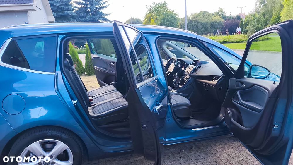 Opel Zafira 1.9 CDTI Innovation - 38