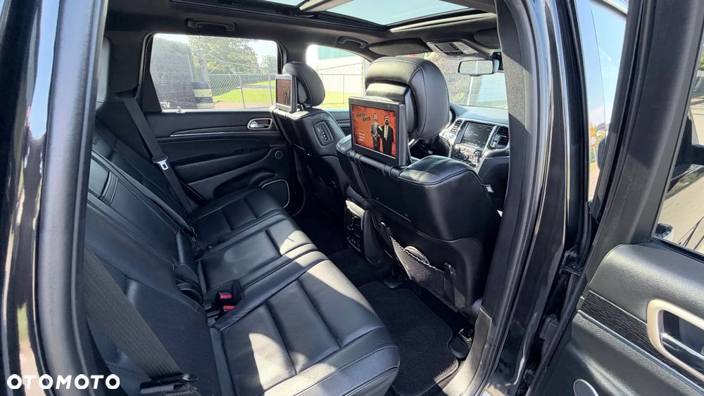 Jeep Grand Cherokee - 8