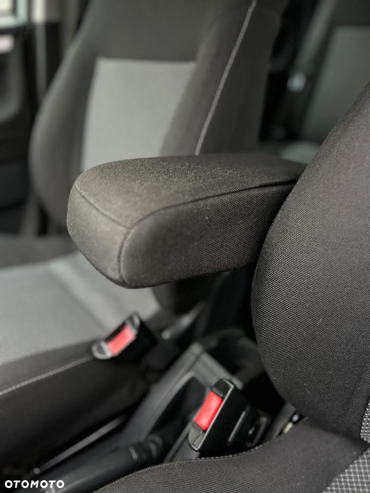 Opel Meriva - 26