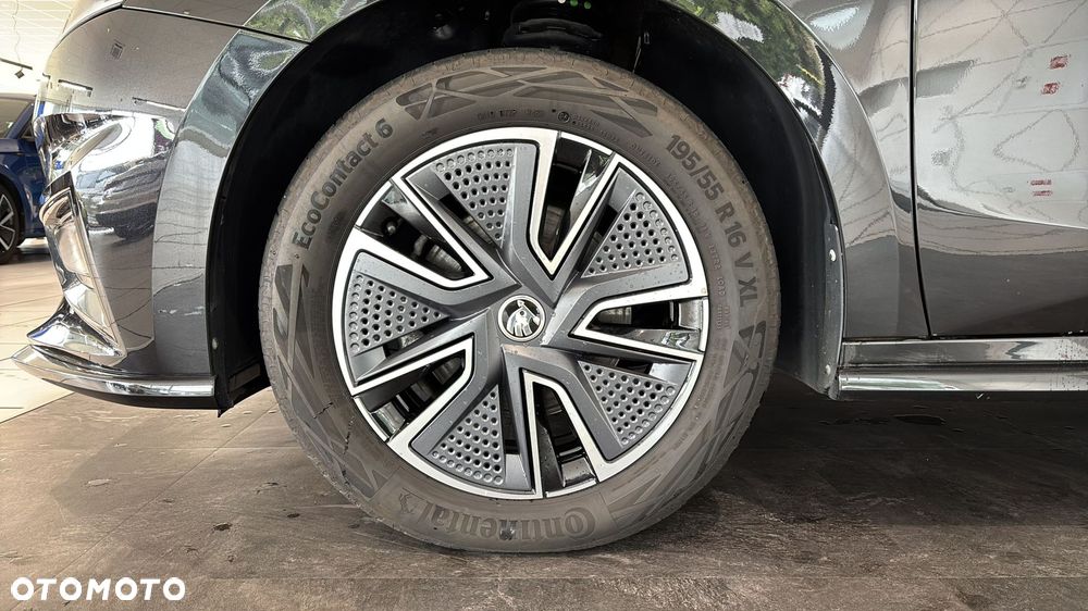 Skoda Fabia 1.5 TSI Monte Carlo DSG - 19