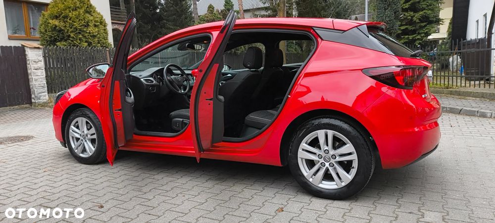 Opel Astra 1.2 T Elegance S&S - 2
